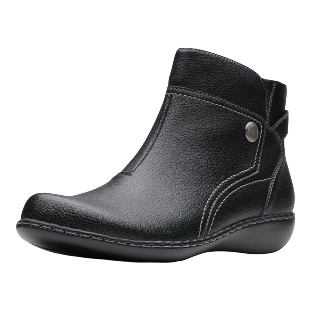 Clarks Collection Women's Ashland Mabel Ankle Boot, Black Tumbled Leather